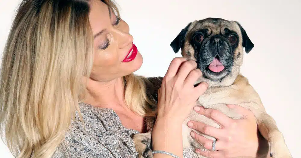 Maddalena Corvaglia e il cane Stella: “Ci ha guardate, si è fatta spazio tra gli altri cuccioli e ci ha scelte”